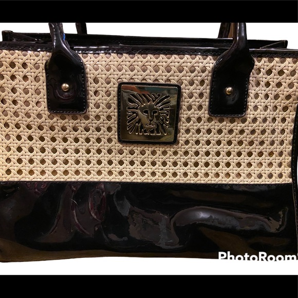 Ann Klein Wicker and Black Patent Leather Handbag - Picture 7 of 10